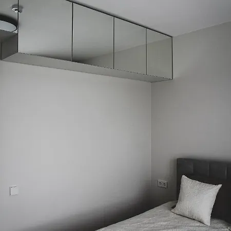 Sveciu Namai 帕兰加